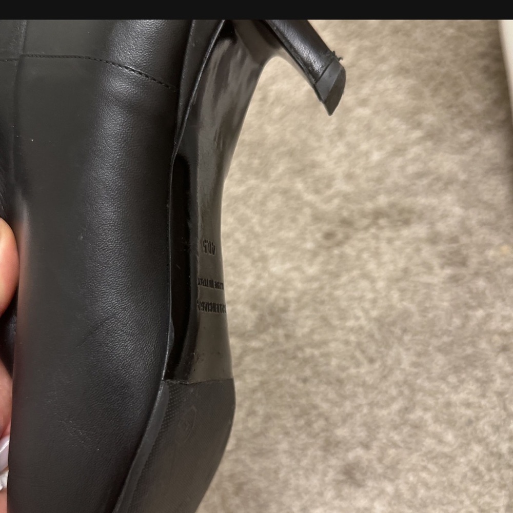 Balenciaga - Picture 5 of 8